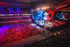 开团型辅助崛起与软辅地位动摇：游戏版本更新下的战术调整与实战效果解析